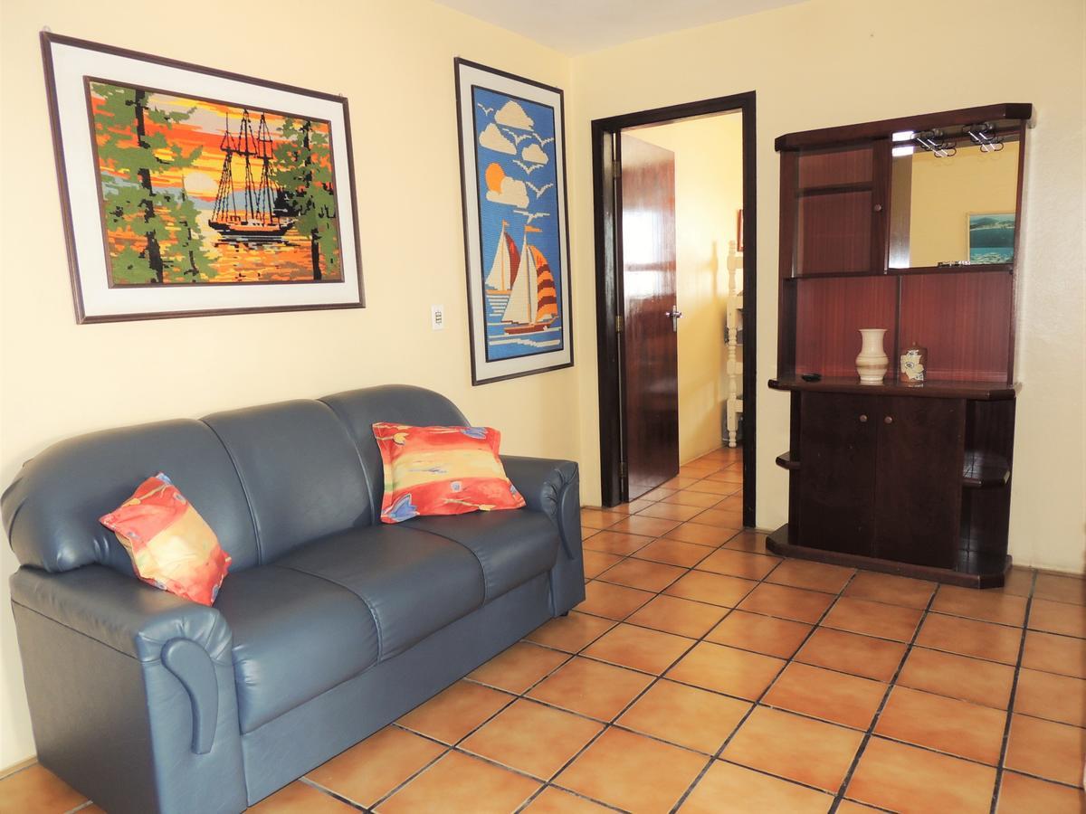 Residencial Kelly Cristina Apartment Bombinhas Exterior photo