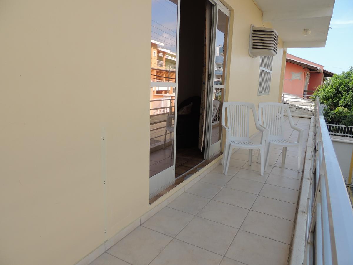 Residencial Kelly Cristina Apartment Bombinhas Exterior photo