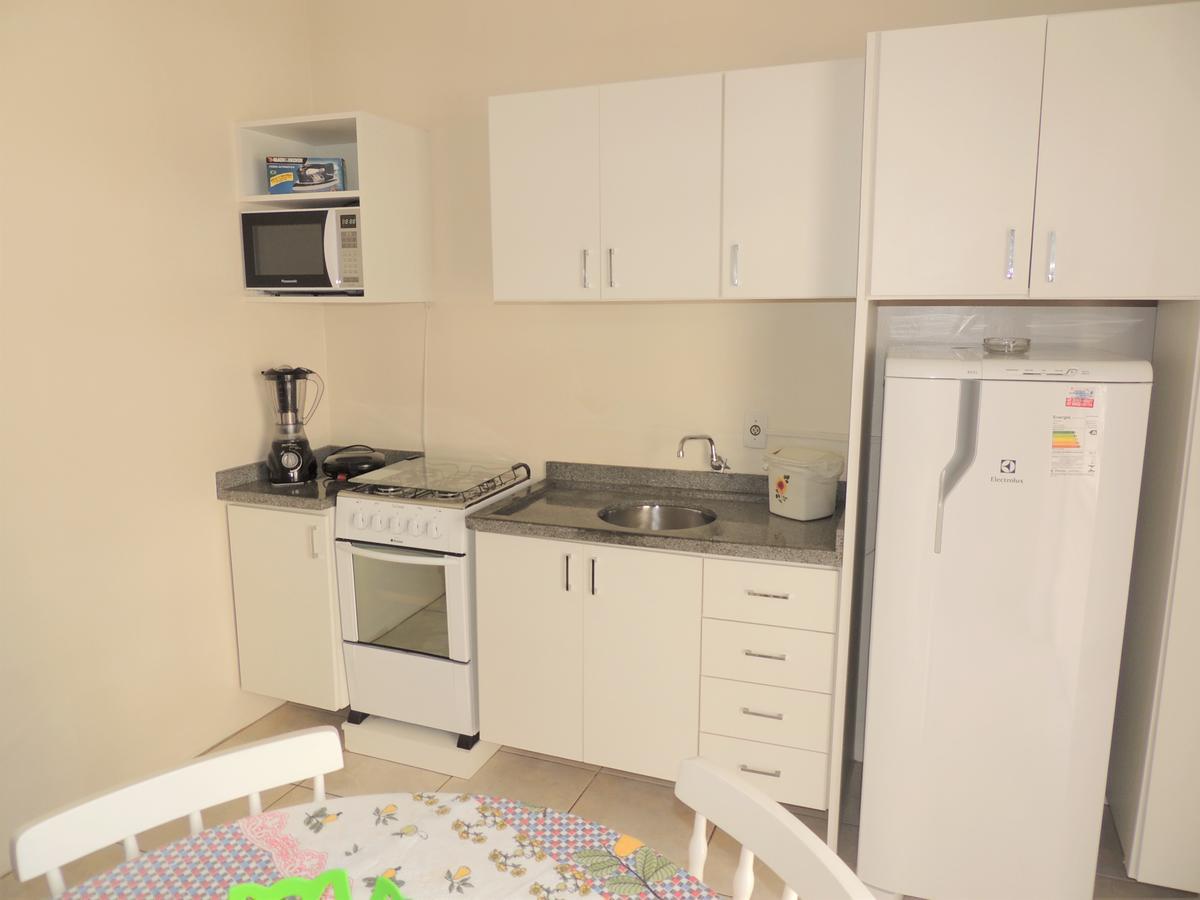 Residencial Kelly Cristina Apartment Bombinhas Exterior photo