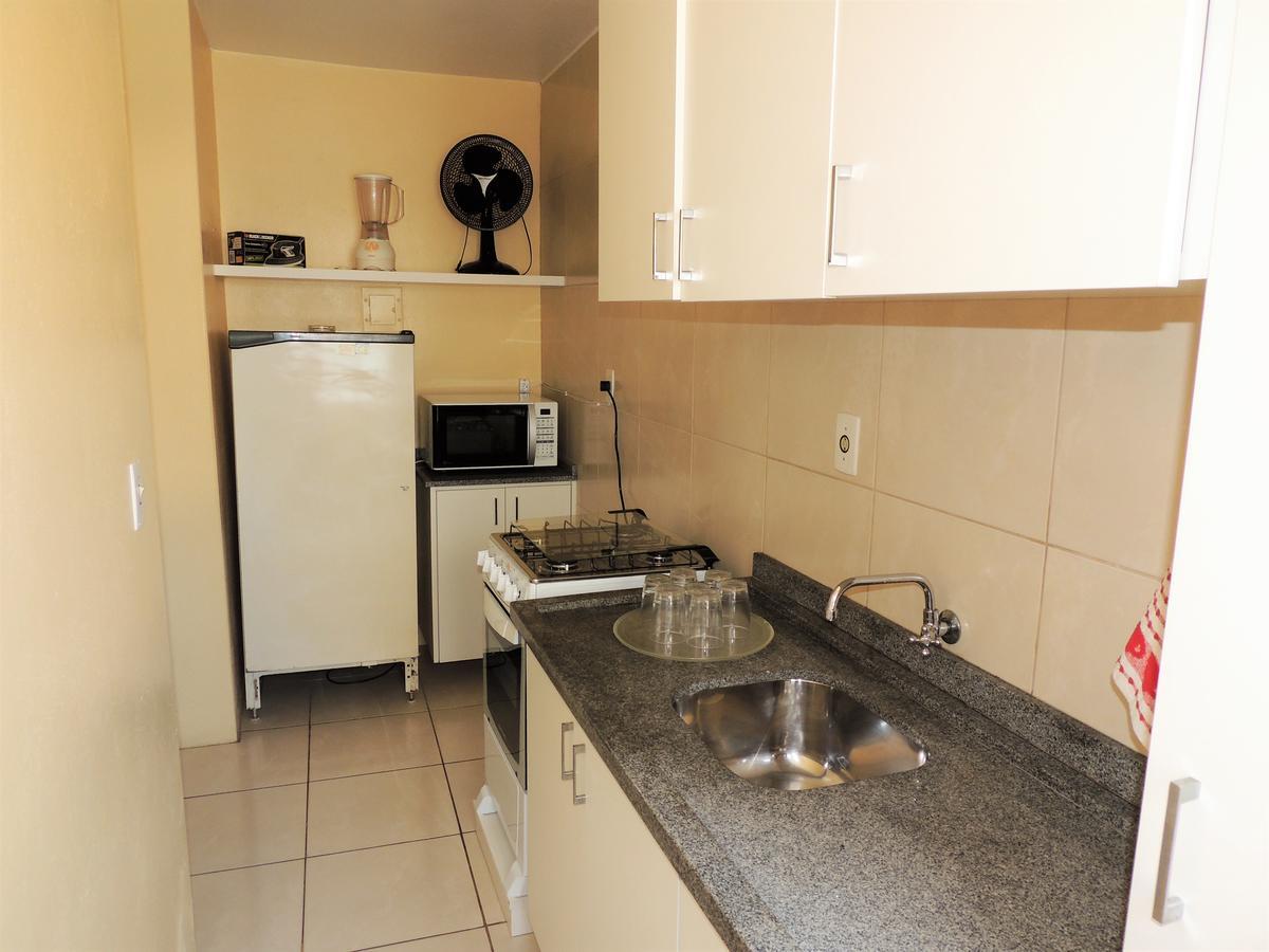 Residencial Kelly Cristina Apartment Bombinhas Exterior photo