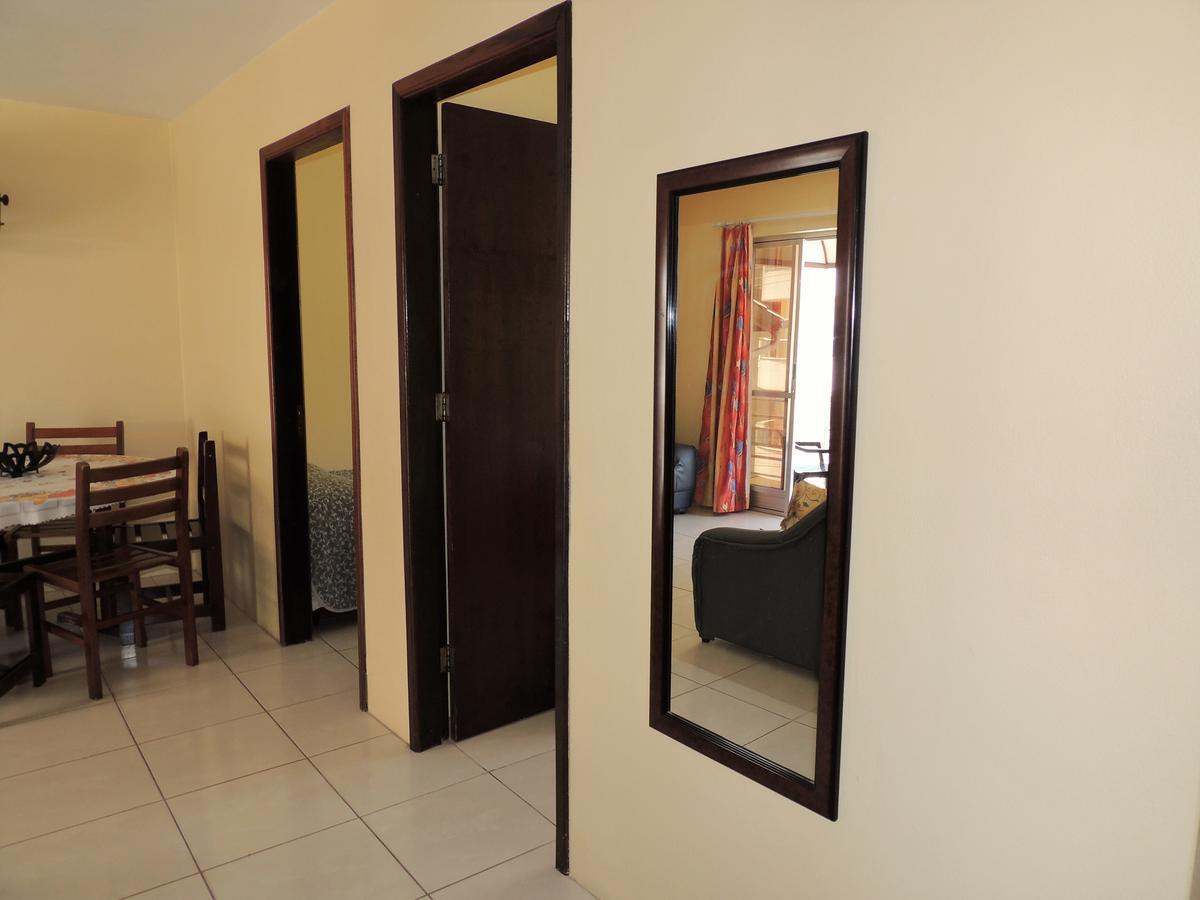 Residencial Kelly Cristina Apartment Bombinhas Exterior photo