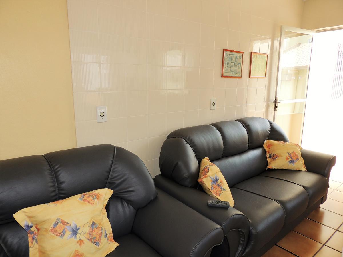 Residencial Kelly Cristina Apartment Bombinhas Exterior photo