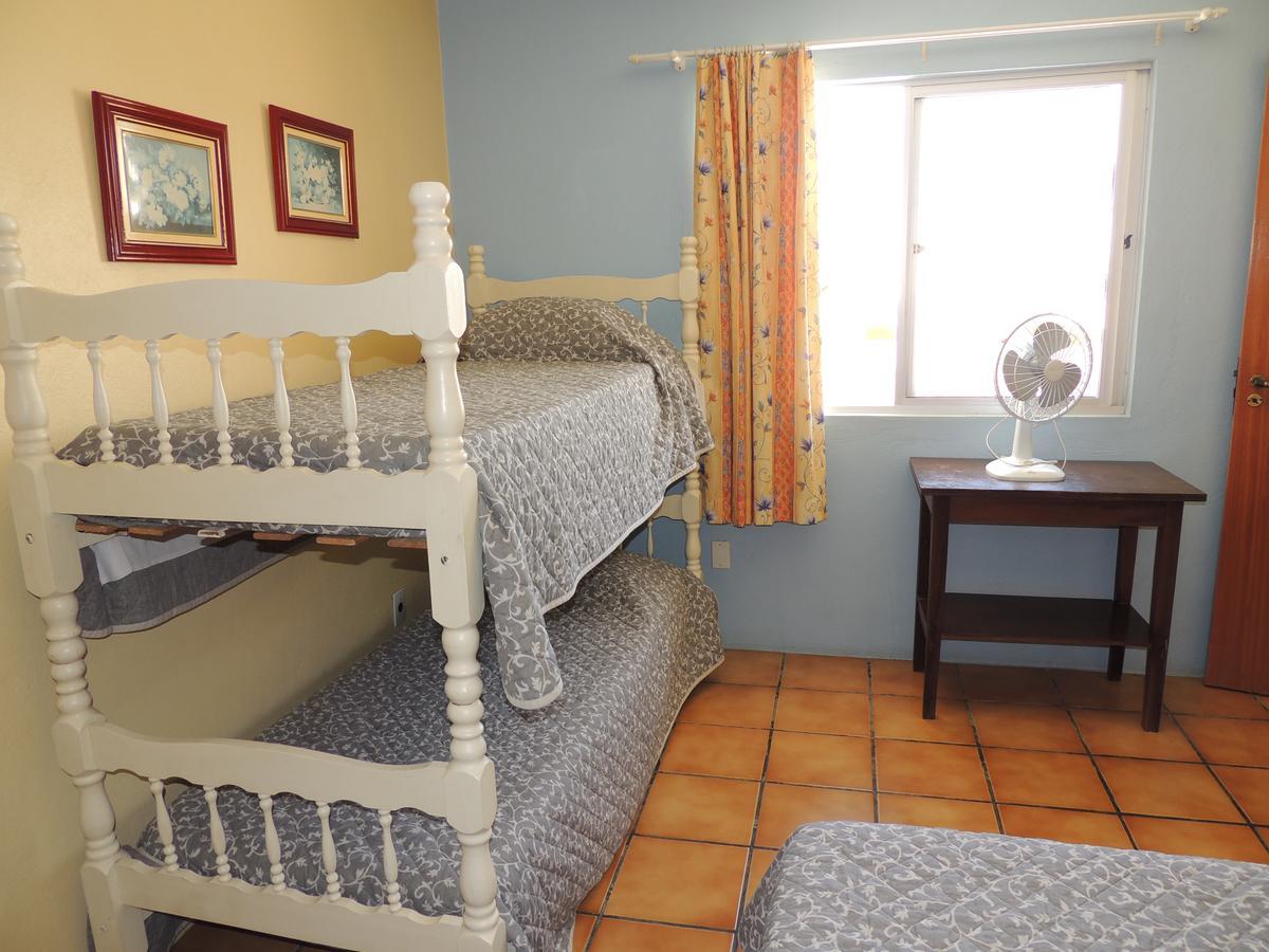 Residencial Kelly Cristina Apartment Bombinhas Exterior photo