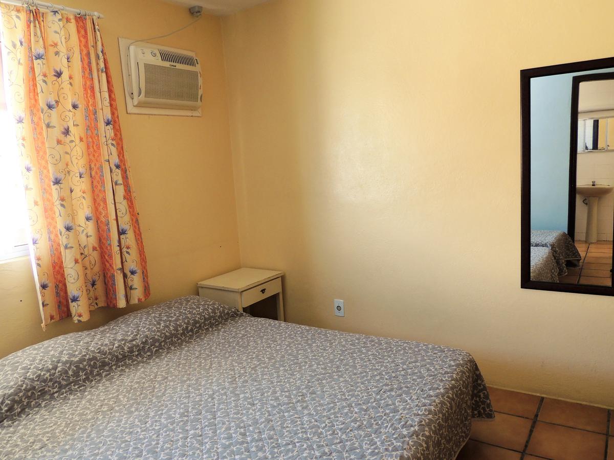 Residencial Kelly Cristina Apartment Bombinhas Exterior photo