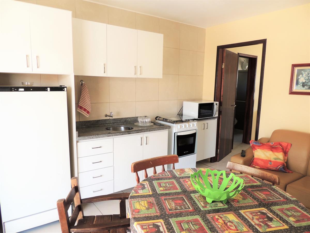 Residencial Kelly Cristina Apartment Bombinhas Exterior photo