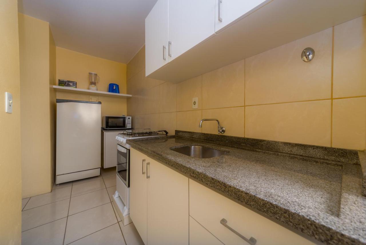 Residencial Kelly Cristina Apartment Bombinhas Exterior photo